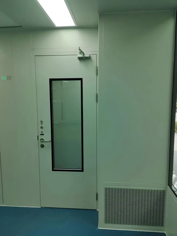 南京某精密仪器企业生产测试车间