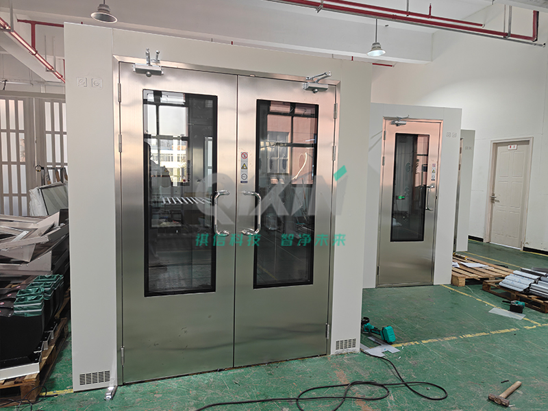 柬埔寨某电子行业风淋室