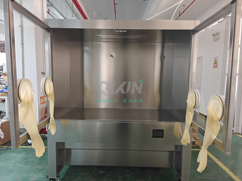 昆山某新材料行业吸风工作台