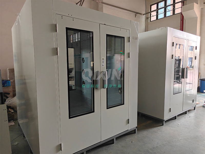 泰国某电子行业风淋室