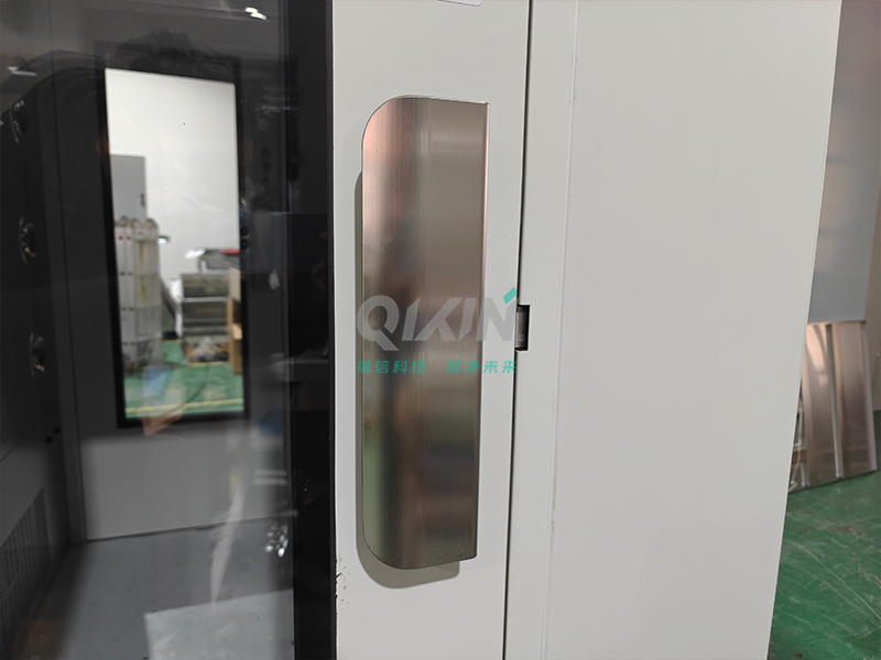 某电子企业出口风淋室