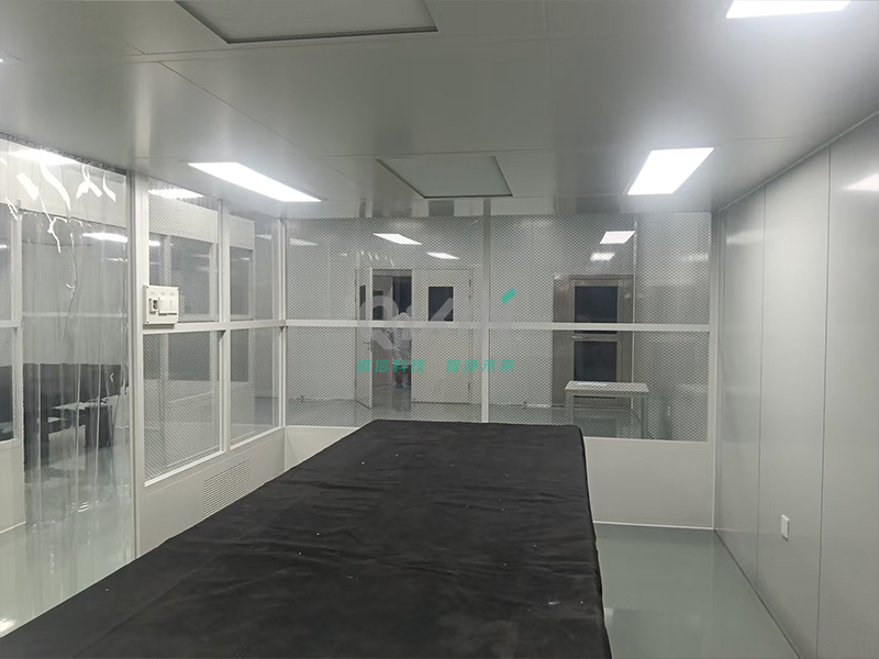 昆山某激光行业洁净棚