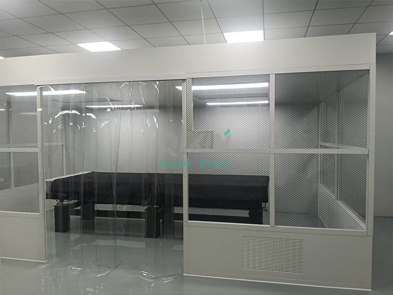 昆山某激光行业洁净棚