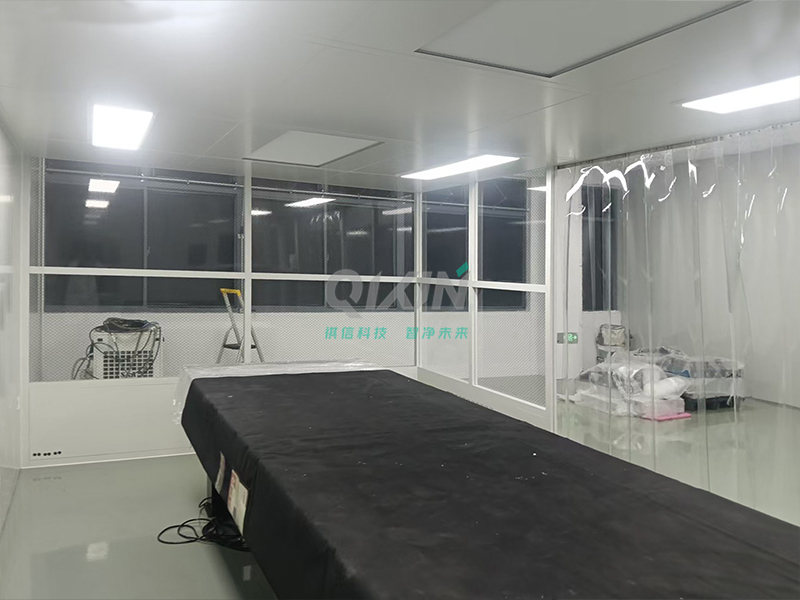 昆山某激光行业洁净棚